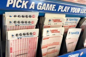 The 4 ways of choosing Lottery Numbers
